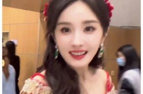 娱乐圈吃瓜爆料背景图女,揭秘吃瓜爆料背后的女生传奇